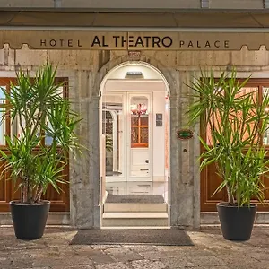 Al Theatro Palace **** Wenecja